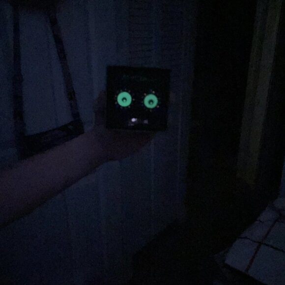 Betsey Johnson Spooky Eye Ball Stud Earrings Crystal Accents NIB - Picture 2 of 4